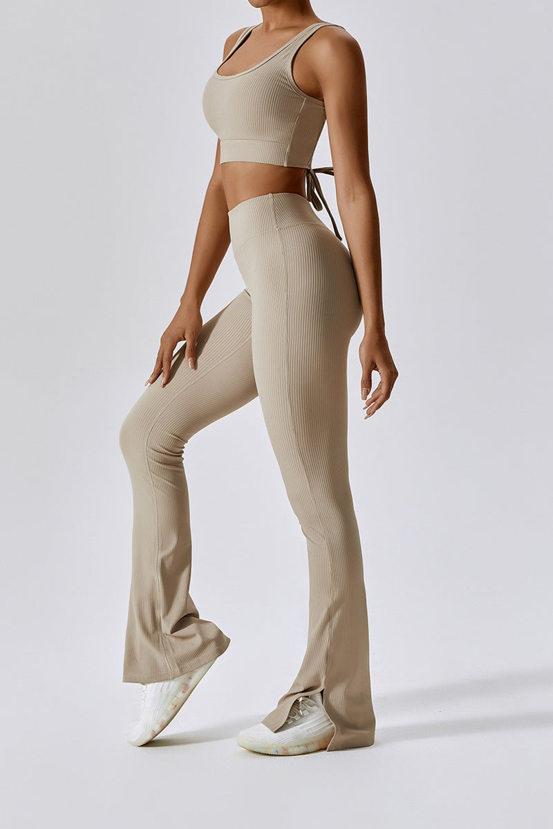 HIGH WAISTED FLARED RIBBED LEGGINGS IN SANDSTONE